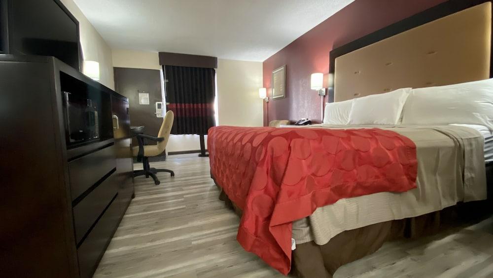 รามาดา บาย วินด์แฮม แฮริสันเบิรก์ Motel แฮร์ริสันเบิร์ก ภายนอก รูปภาพ
